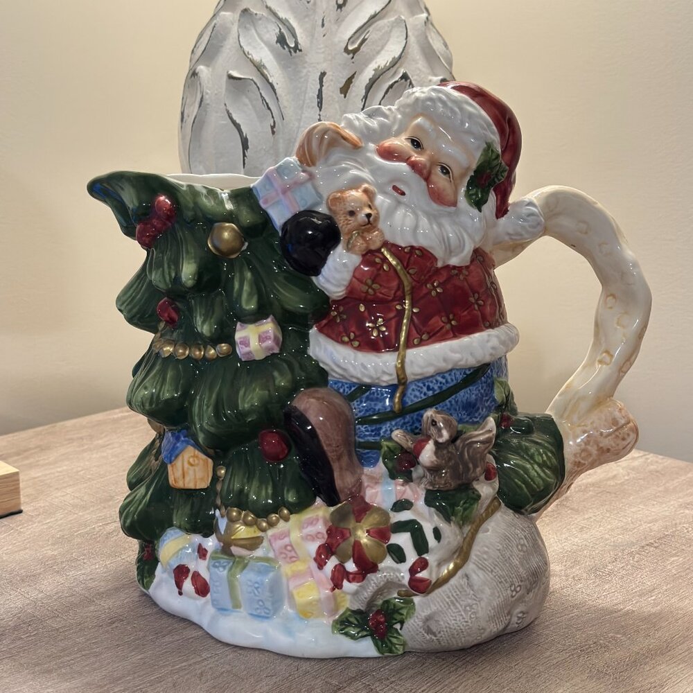 Vintage Christmas Santa Claus Hand Painted Ceramic Holiday Tree